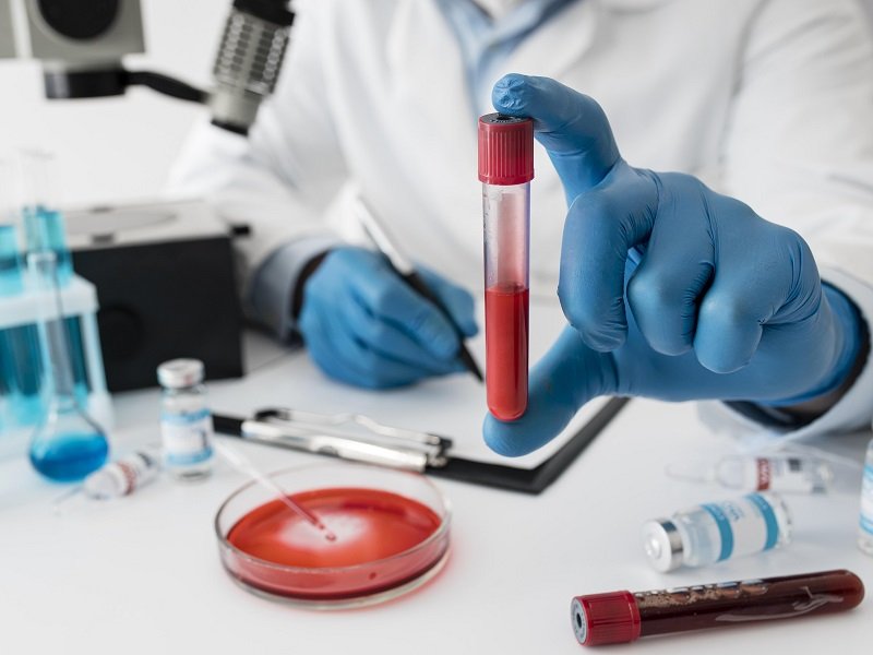 Revolución médica: Aprueban el uso de edición genética con CRISPR en niños desde los 2 años